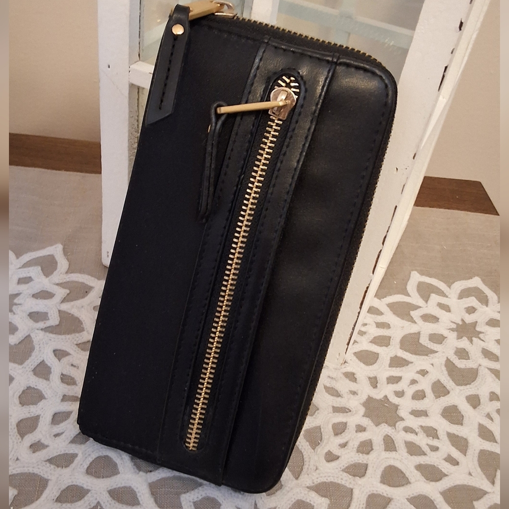 💥SALE💥 NWOT, Women's Black Wallet